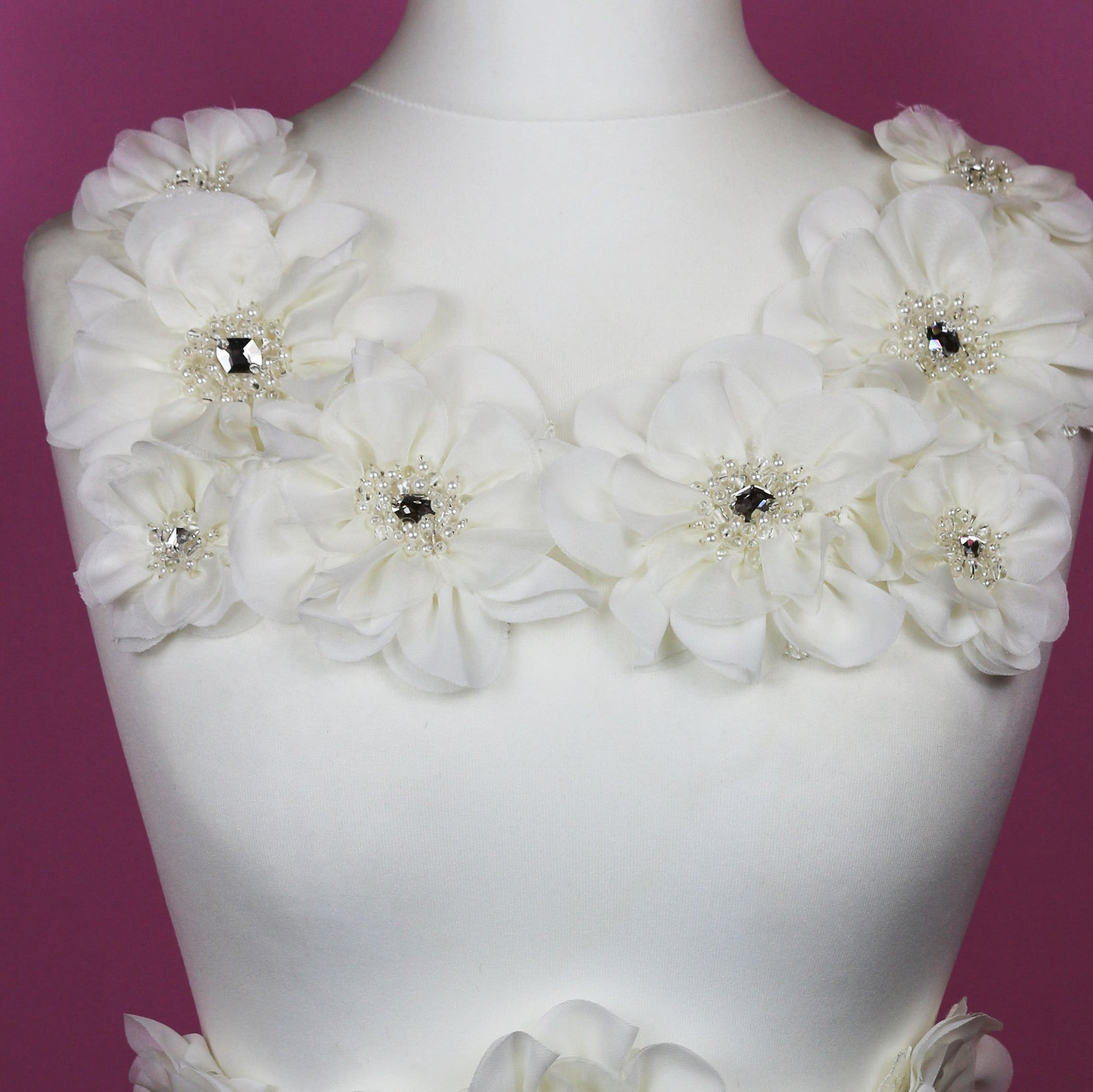 Beautiful Lace Appliqué Crystal & Pearl Flower Wedding headpiece