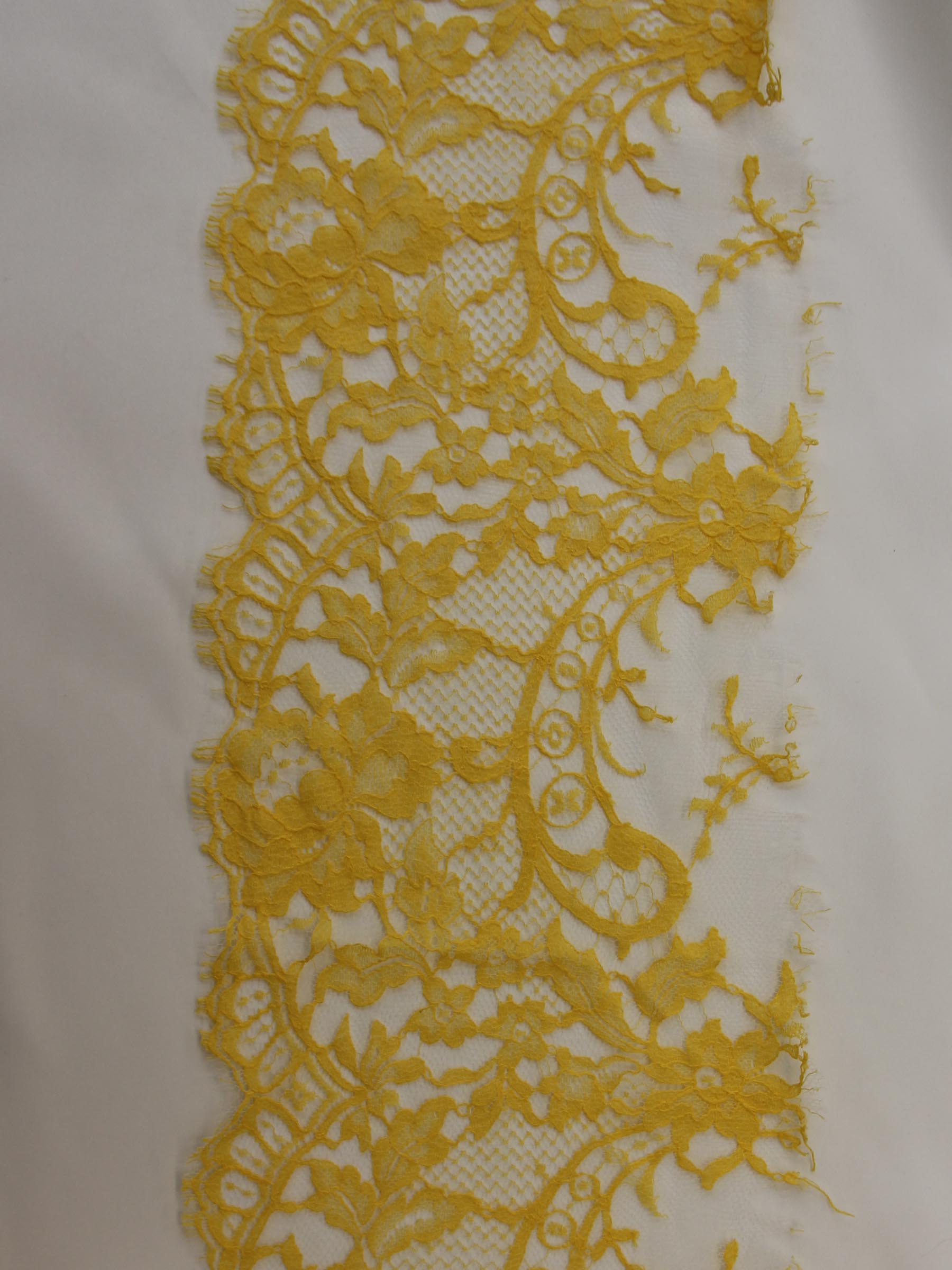 Yellow lace deals trim