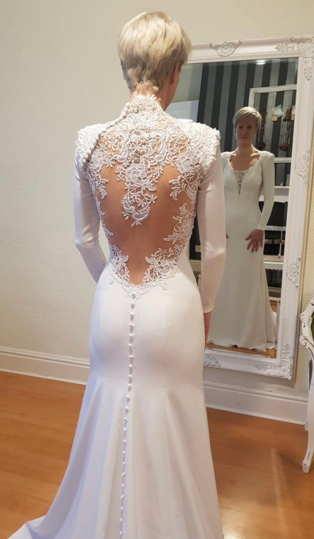 Ivory crepe wedding dress using stretch ivory crepe Compassion 2