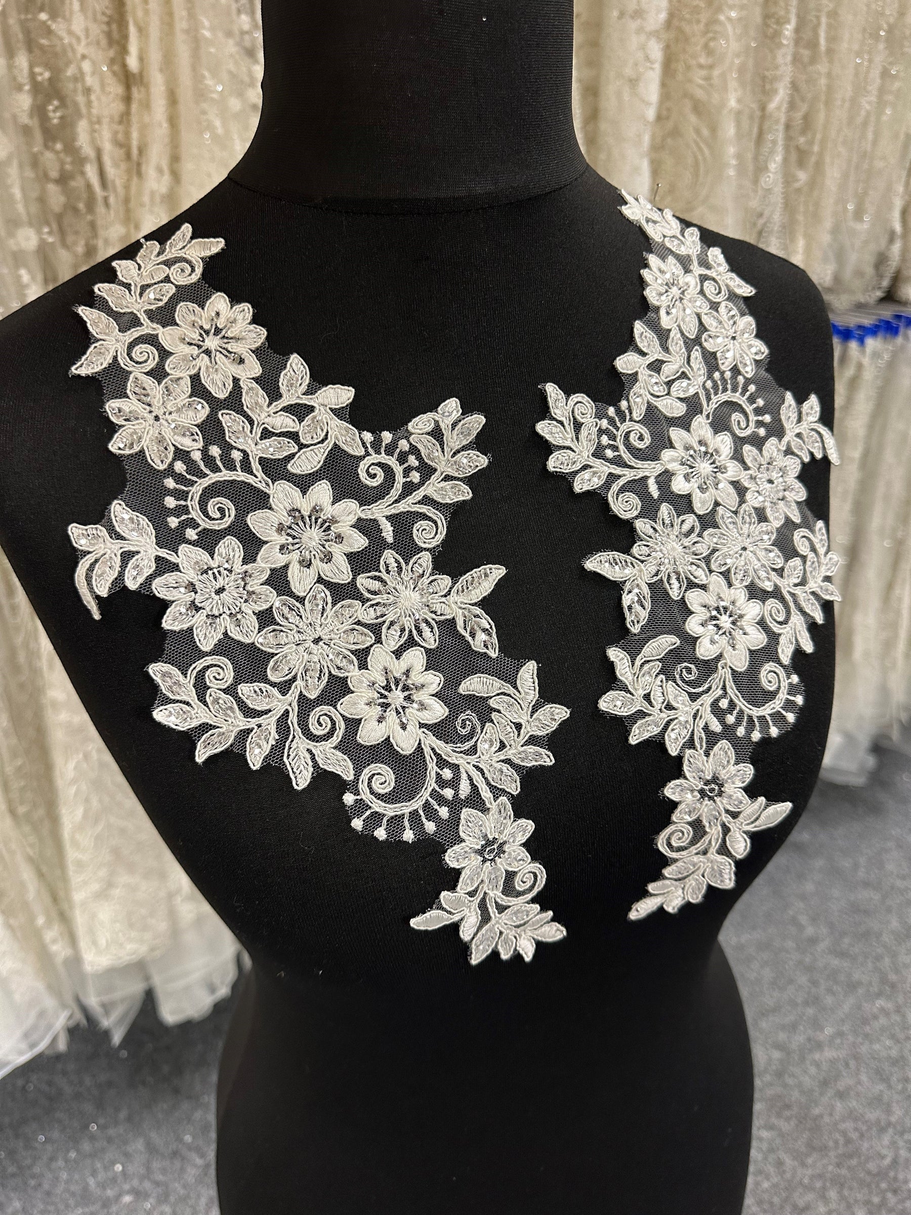 Ivory Sequinned Lace Appliques - Erica