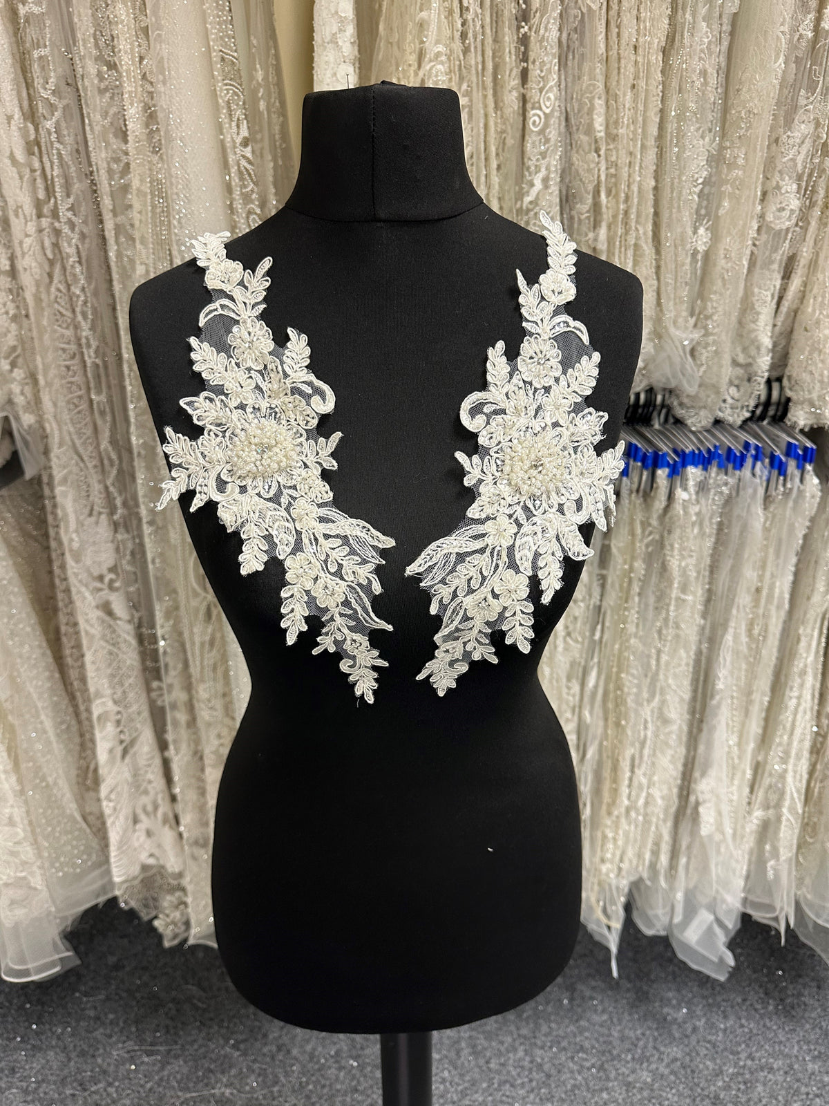 Ivory Corded Lace Appliques - Utah