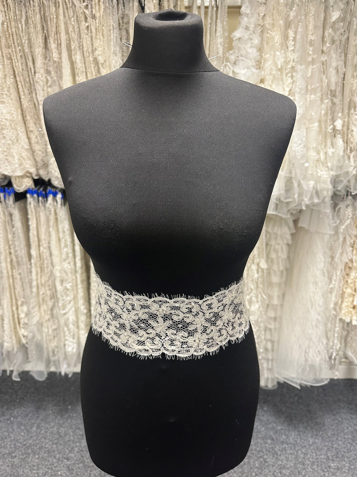 Ivory Corded and Beaded Lace Trim - Heidi