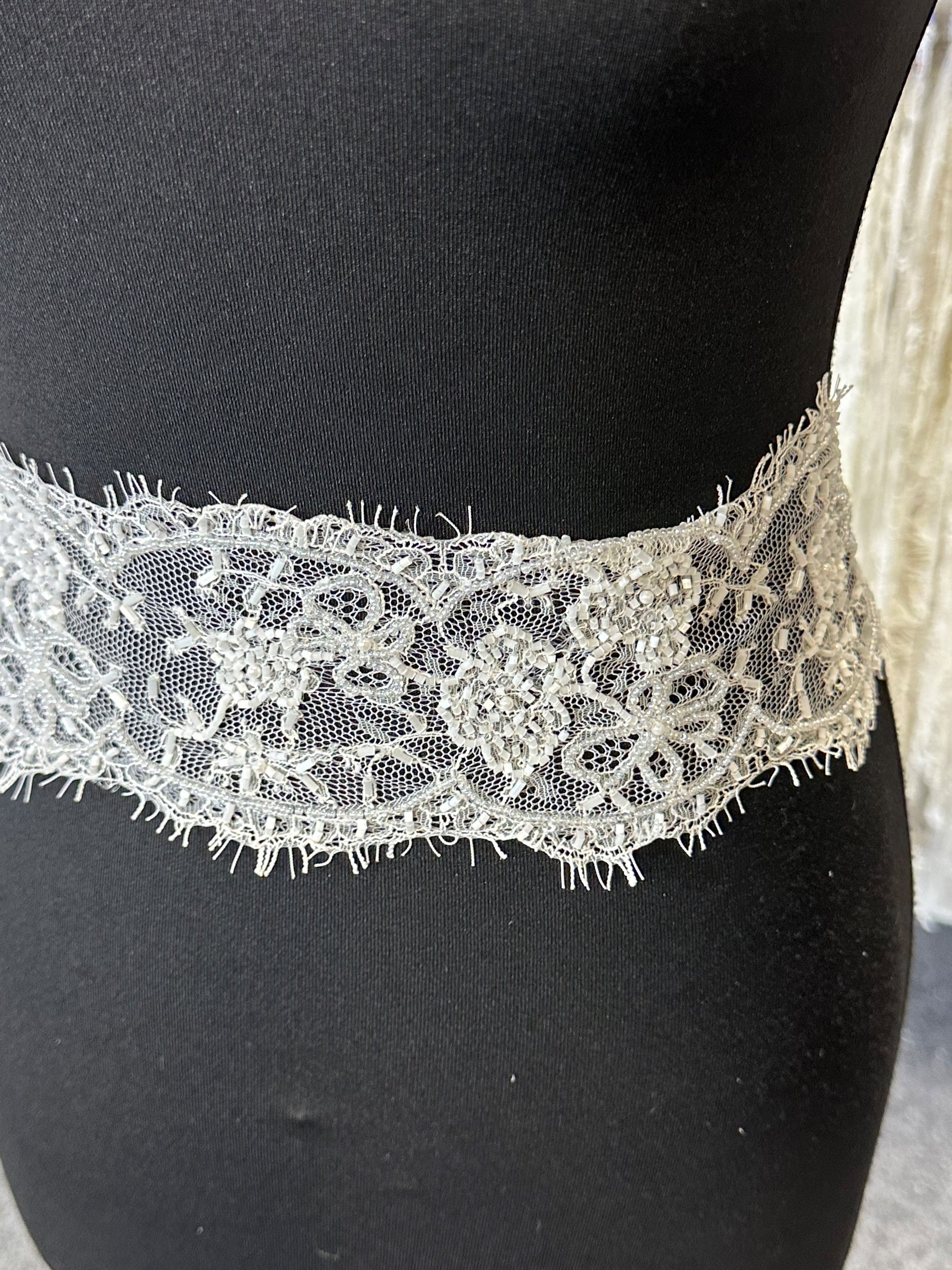 Ivory Beaded Chantilly Lace Trim - Meryl