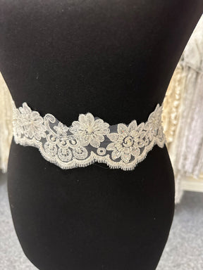 Ivory Beaded Lace Trim - Sheila