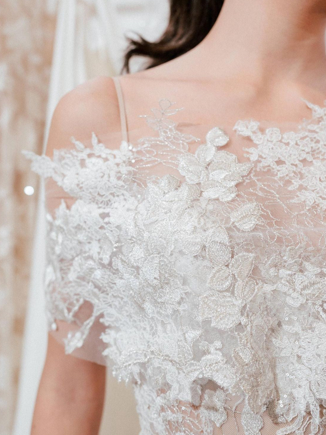 Ivory Embroidered Lace - Cindy