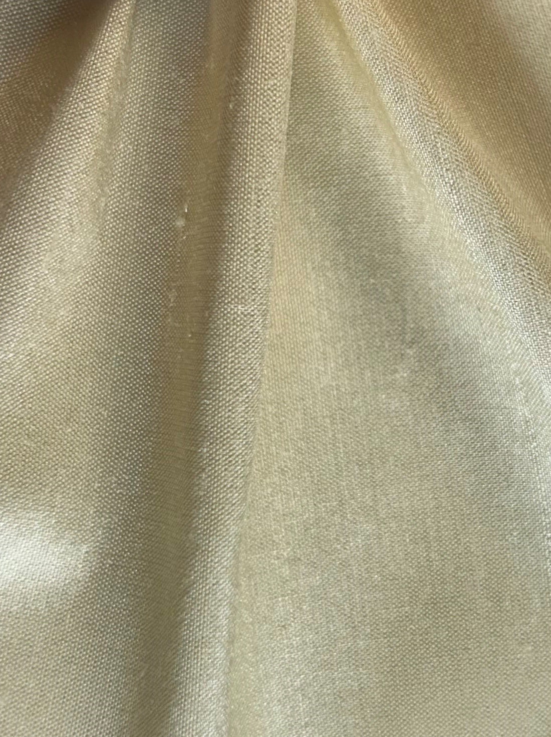 Cream Silk Dupion - Distinction