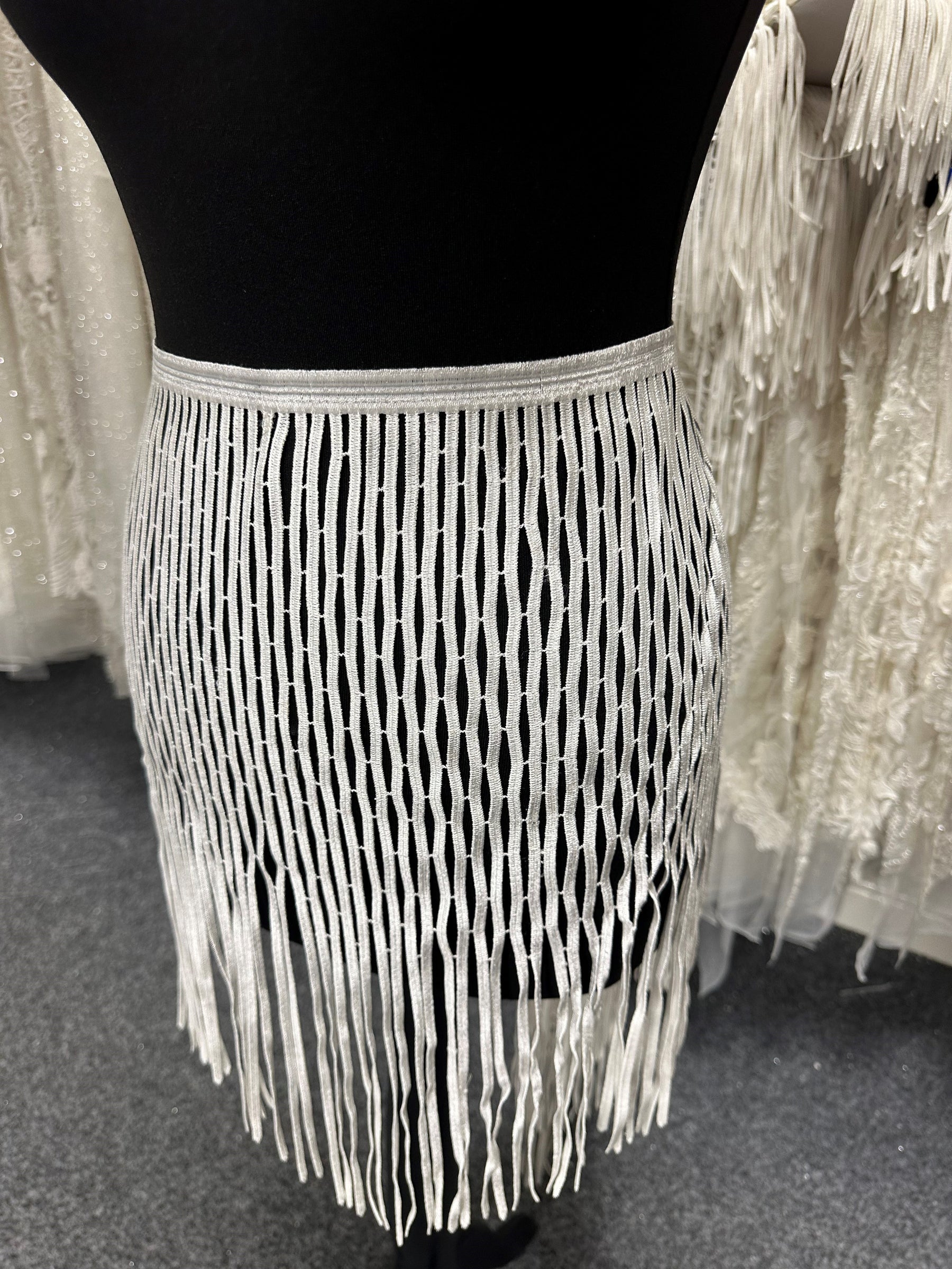 Ivory Fringe Trim - Essence