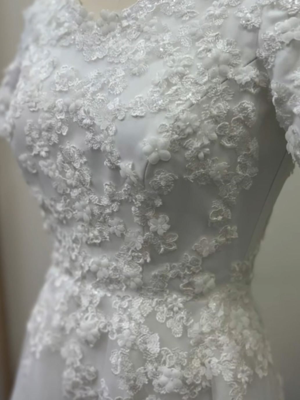 Ivory Embroidery Lace - Fabienne