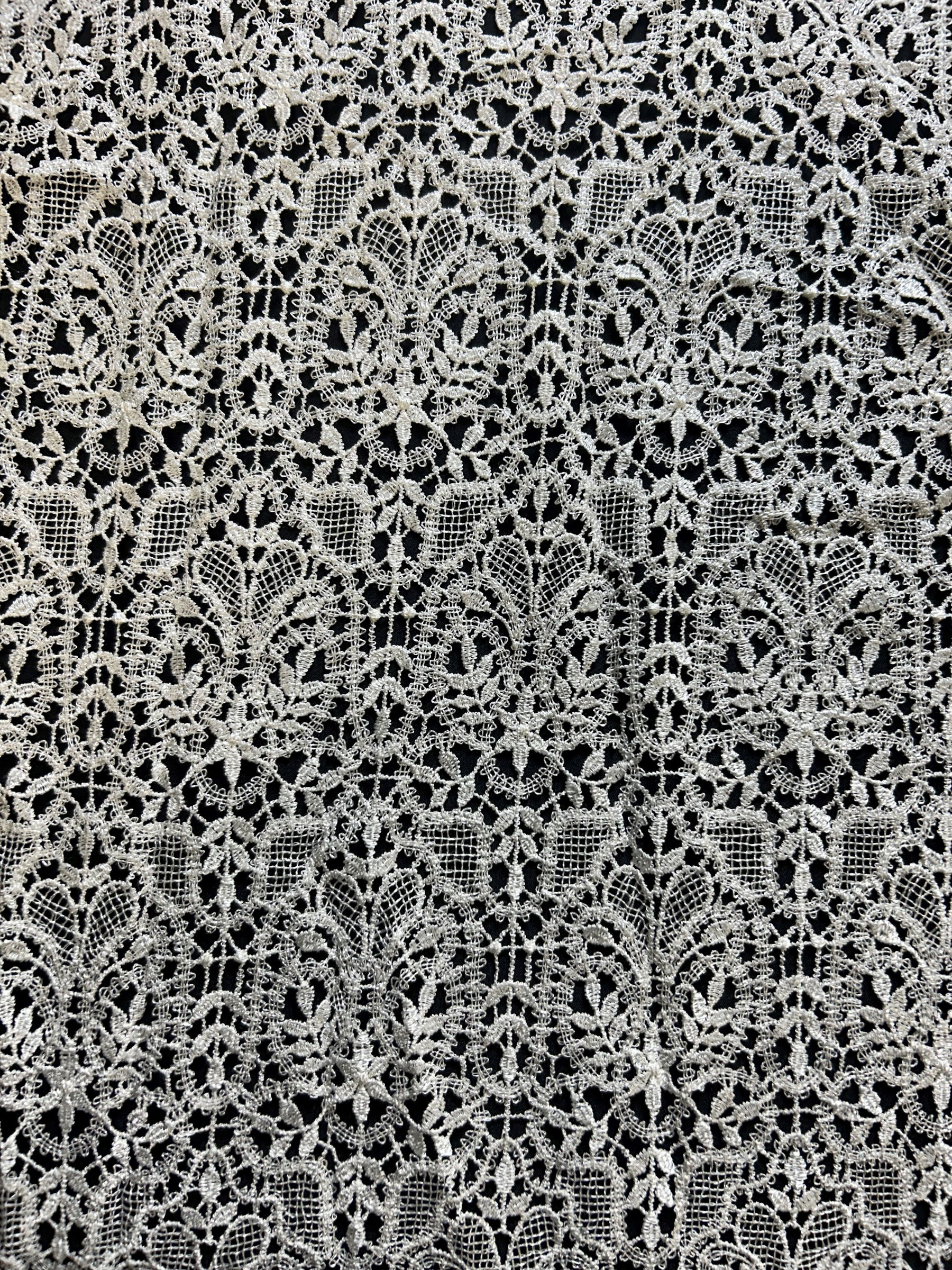 Ivory Guipure Lace – Isabella