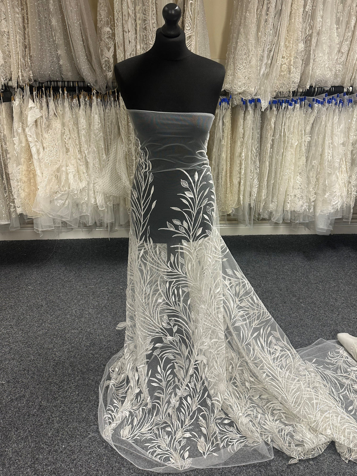 Ivory 3D Lace – Everett