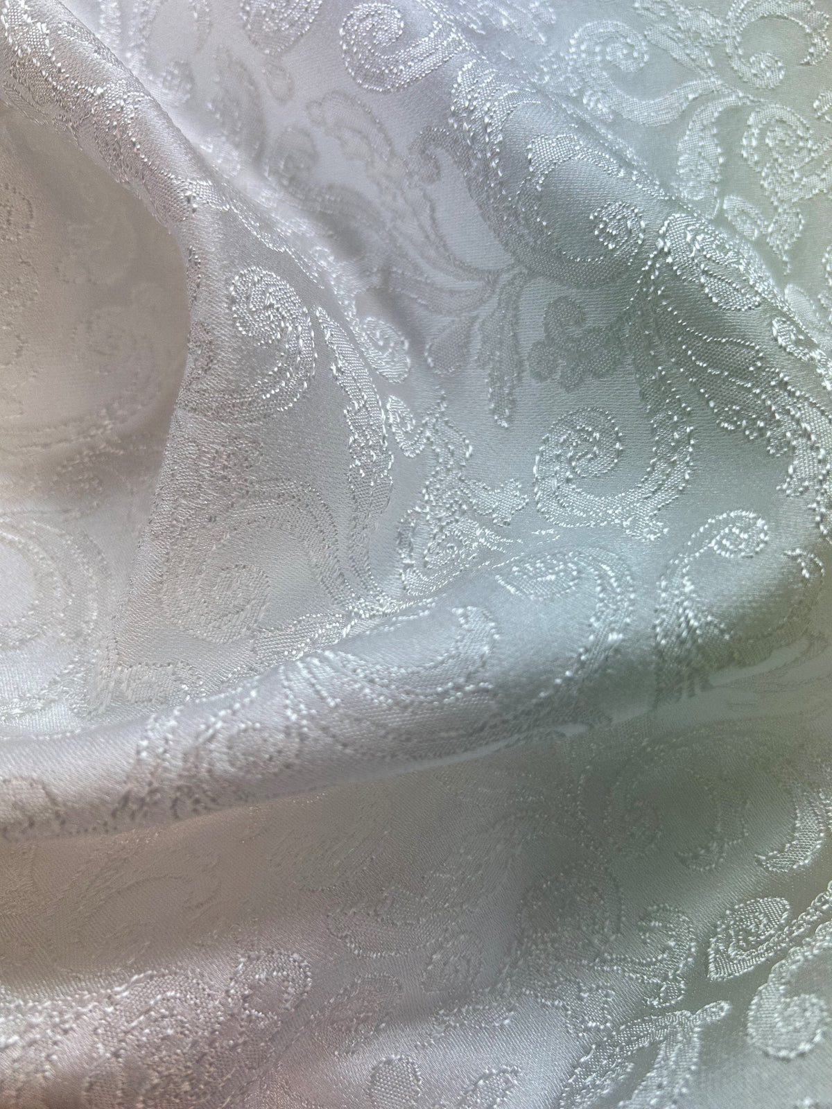 White Jacquard Brocade – Regal