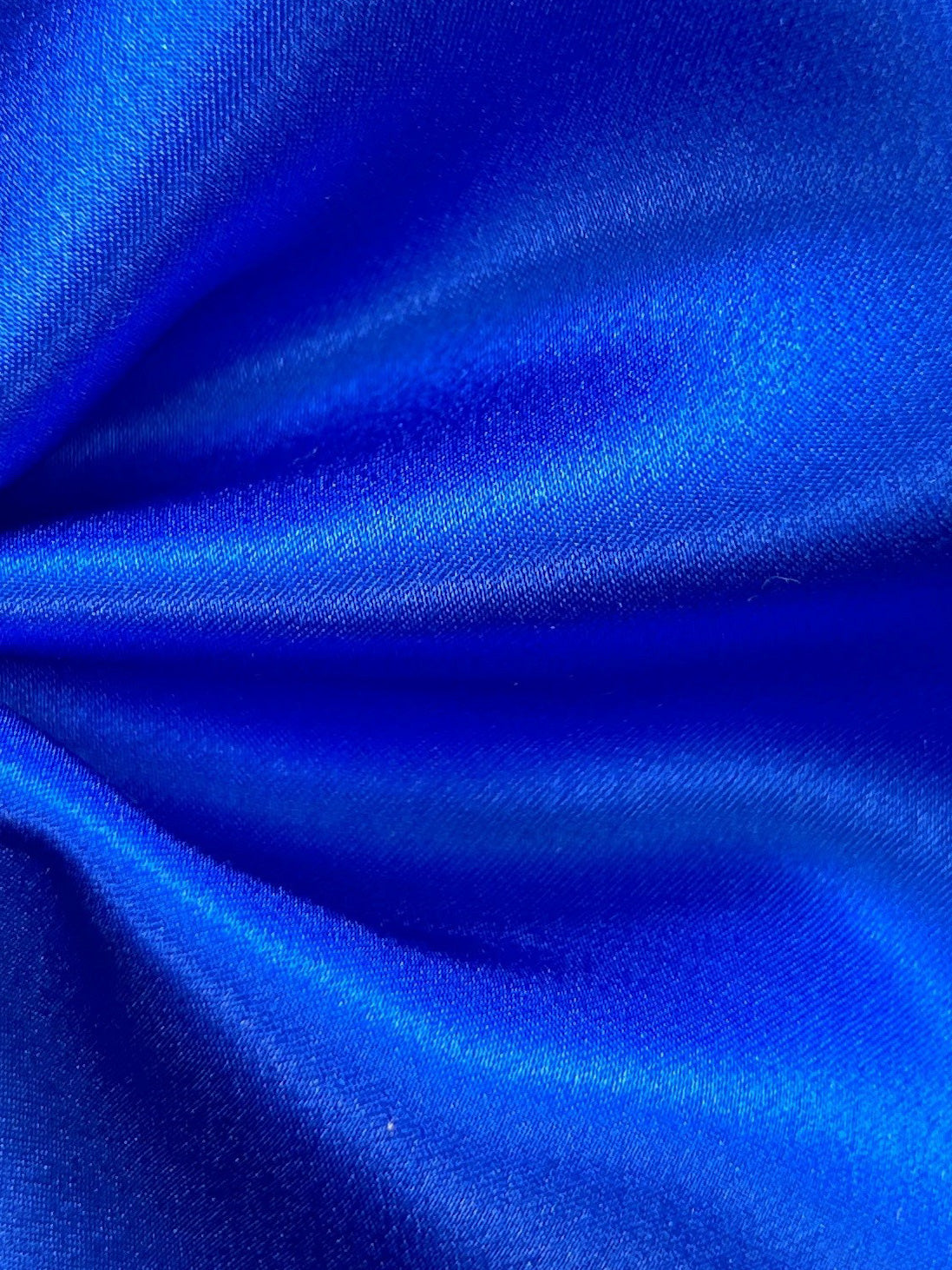 Royal Blue Satin - Magnifique