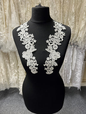 Ivory Guipure Lace Appliques - Nova