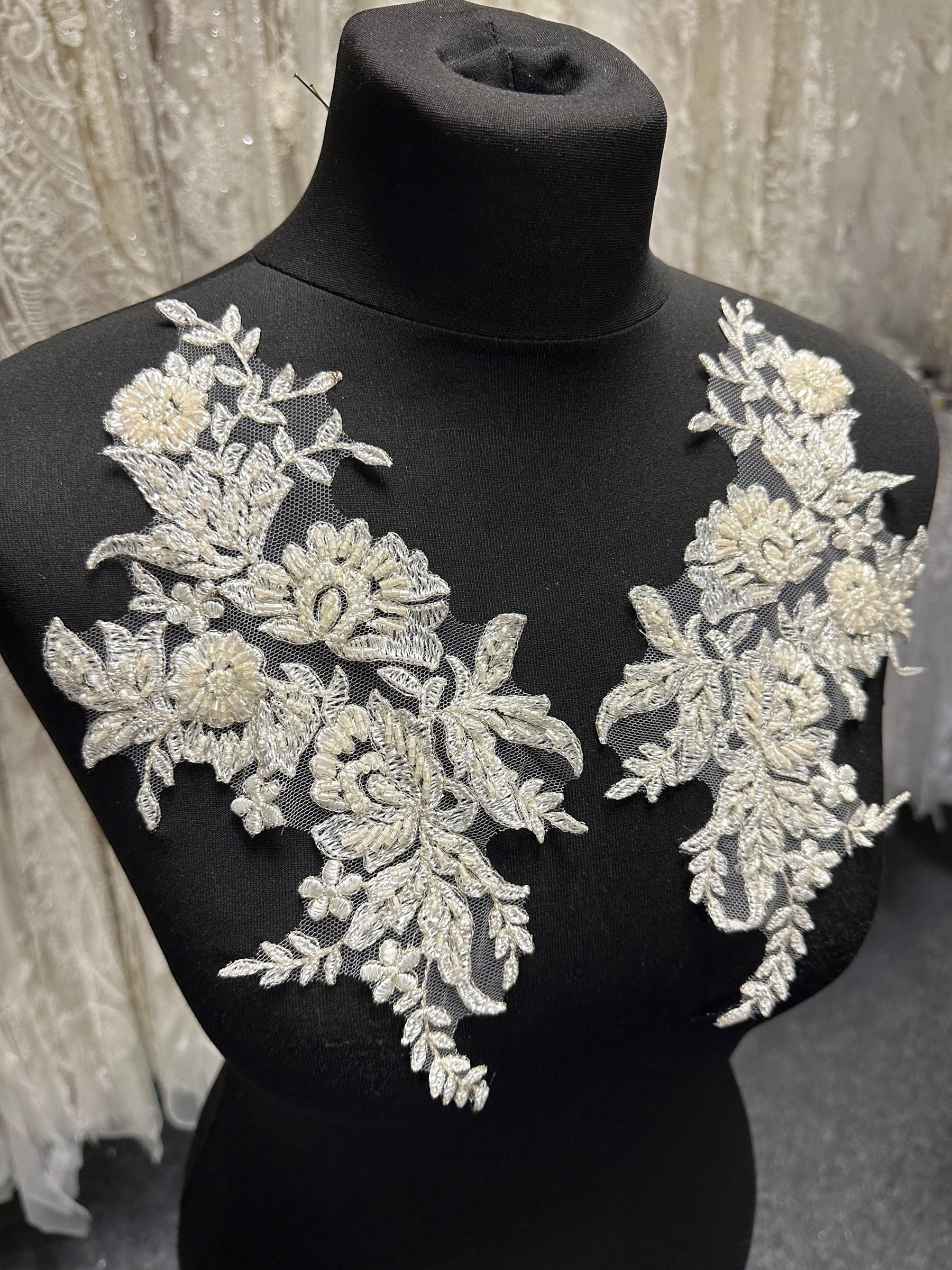 Ivory Beaded Lace Appliques - Nicole