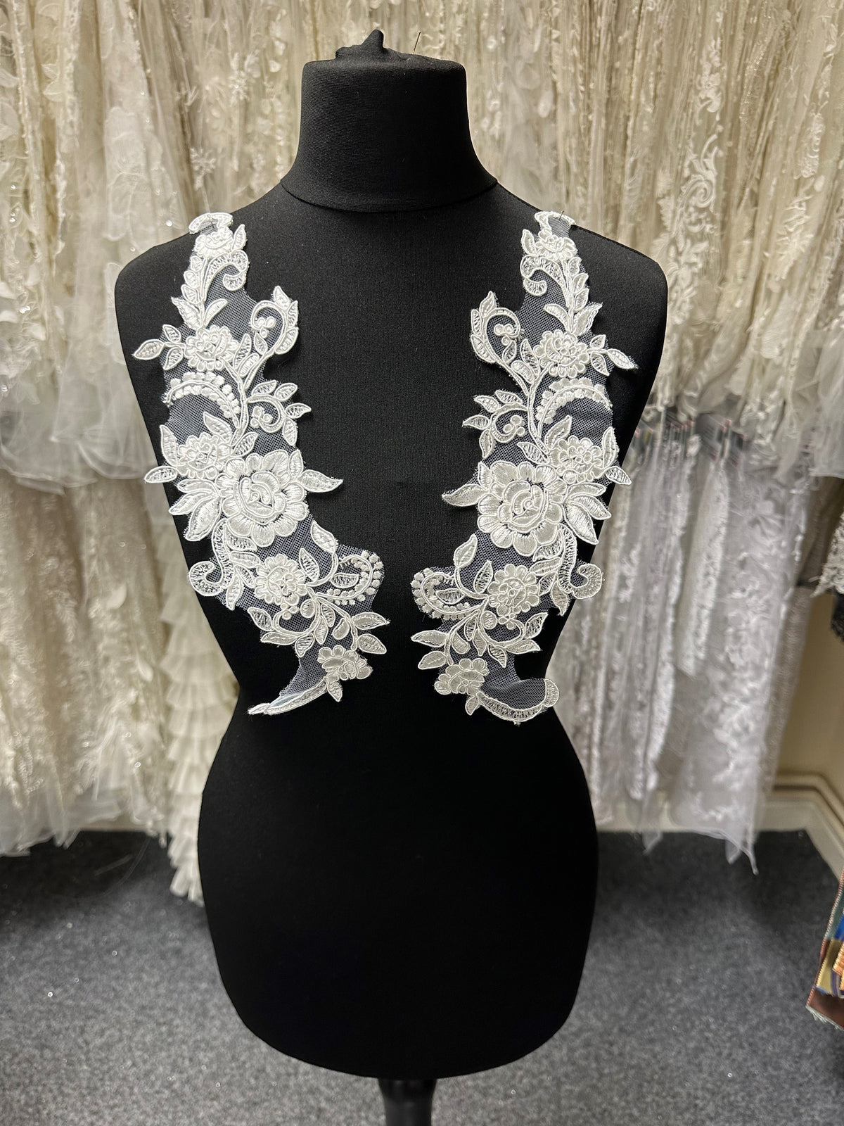 Ivory Embroidered Lace Appliques - Lupin