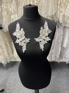 White Crystal Embroidery - Delta