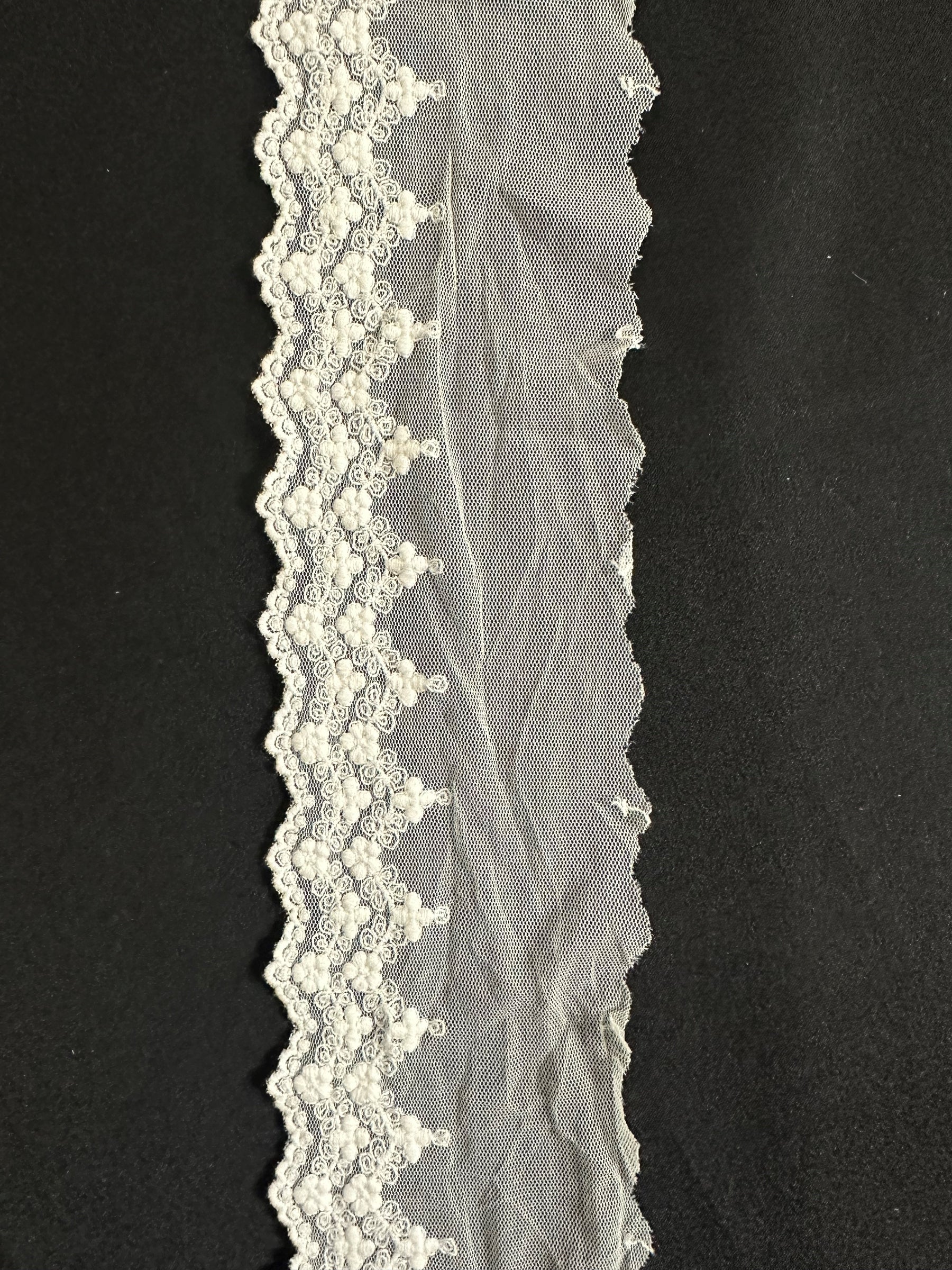 Ivory Embroidered Lace Trim - Ibis