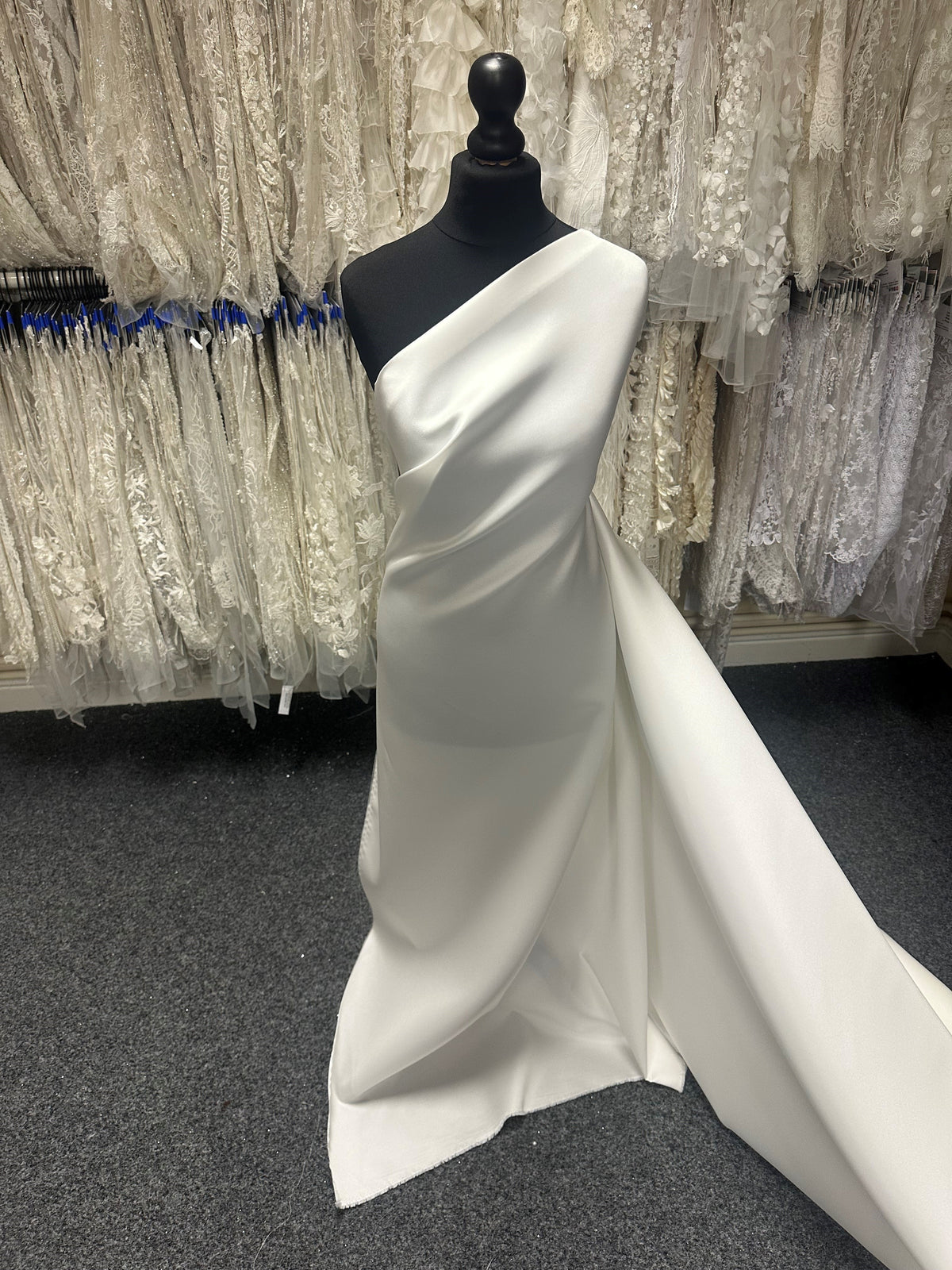 Ivory Silk Blend Organza Mikado - Court