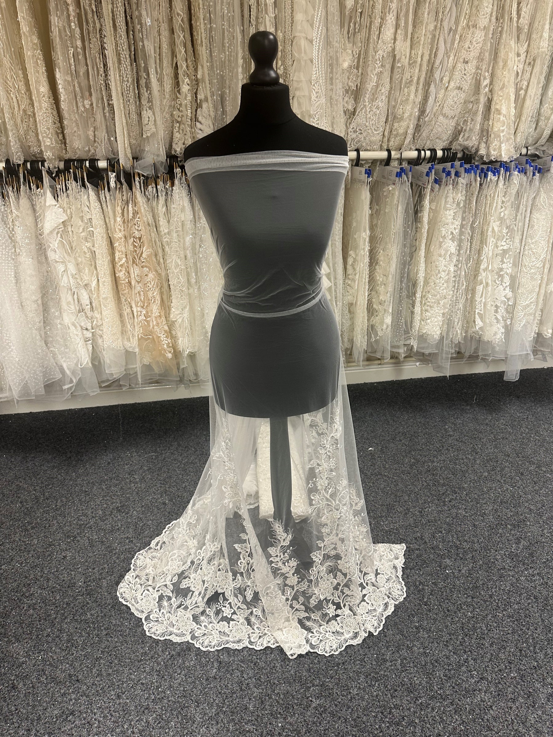 Ivory Lace Trimmed Tulle - Hava