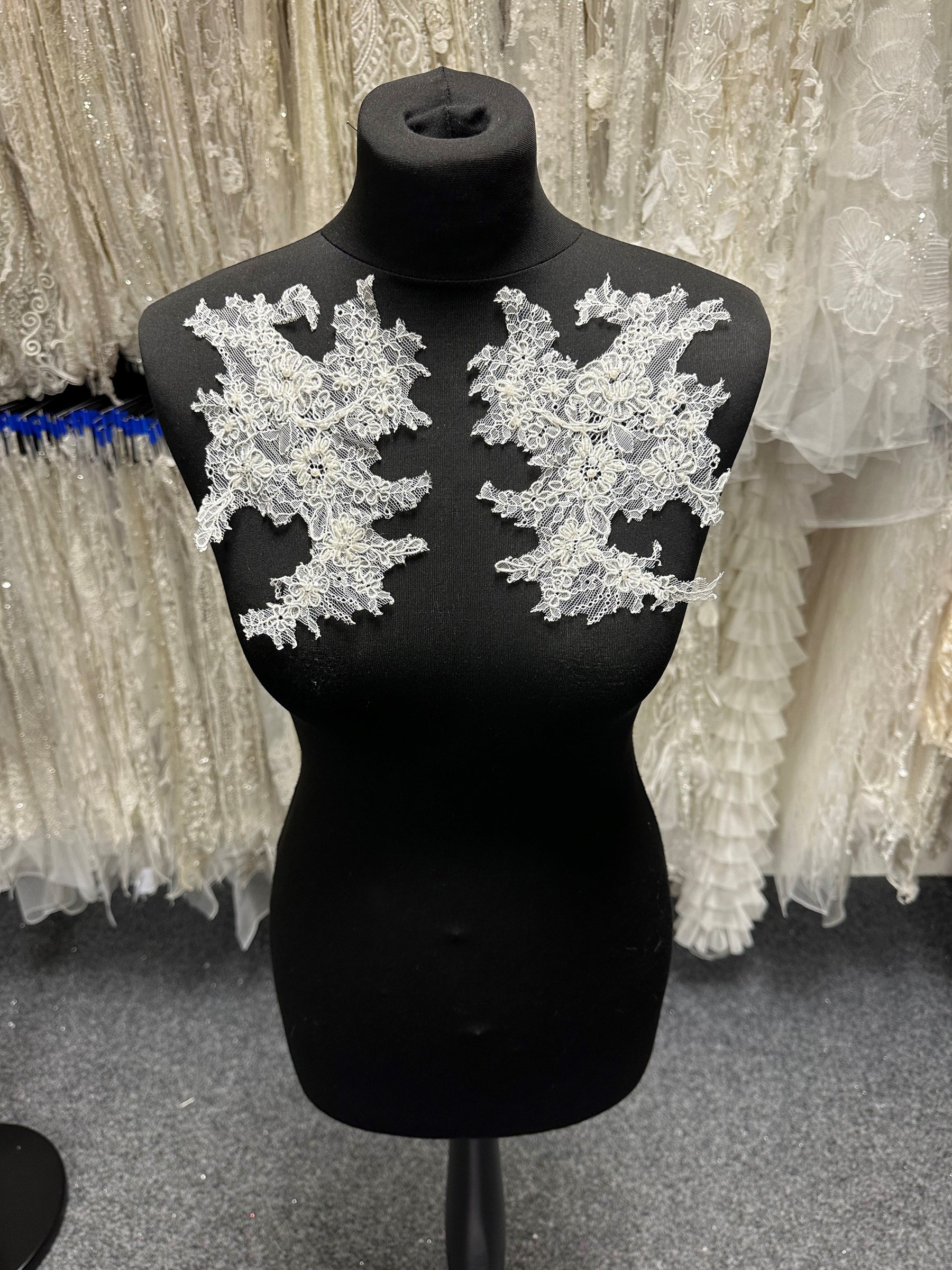 Ivory Corded Lace Appliques - Sadie