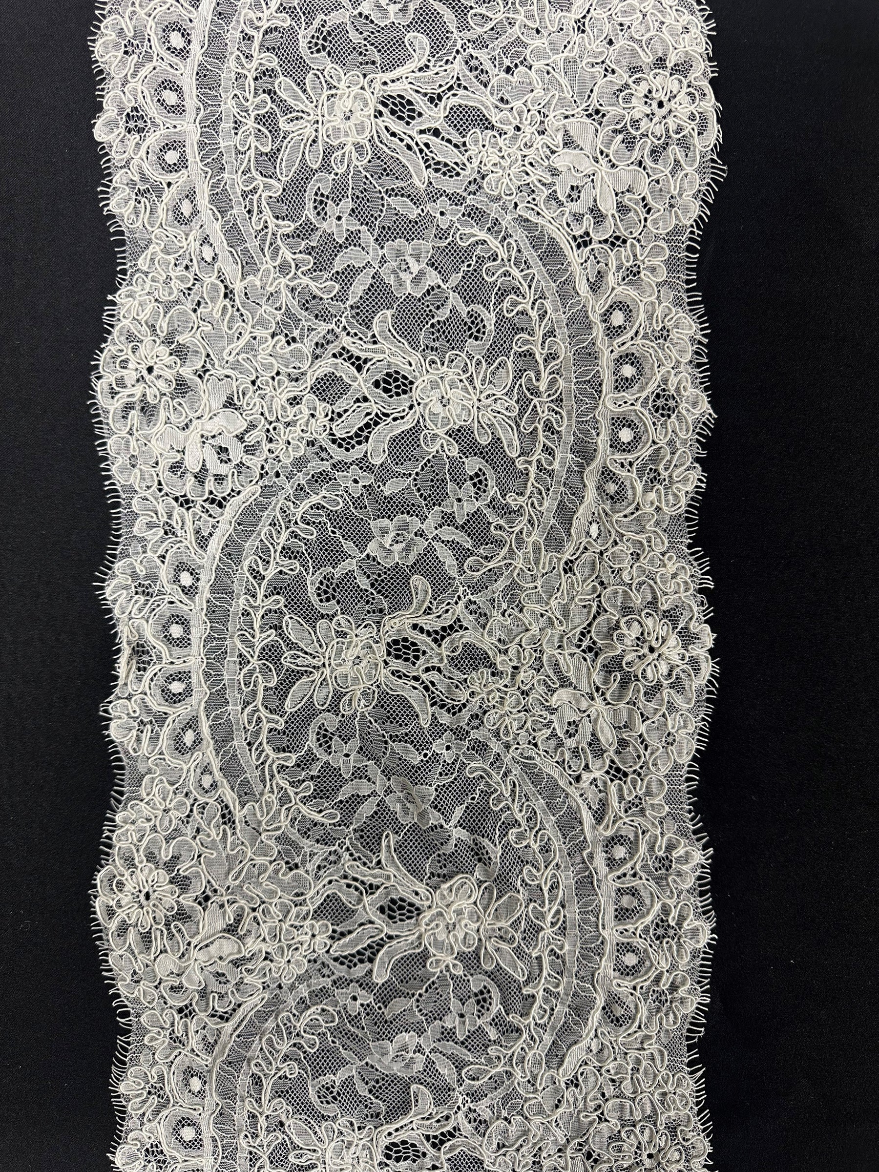 Ivory Corded Lace Trim – Rachel