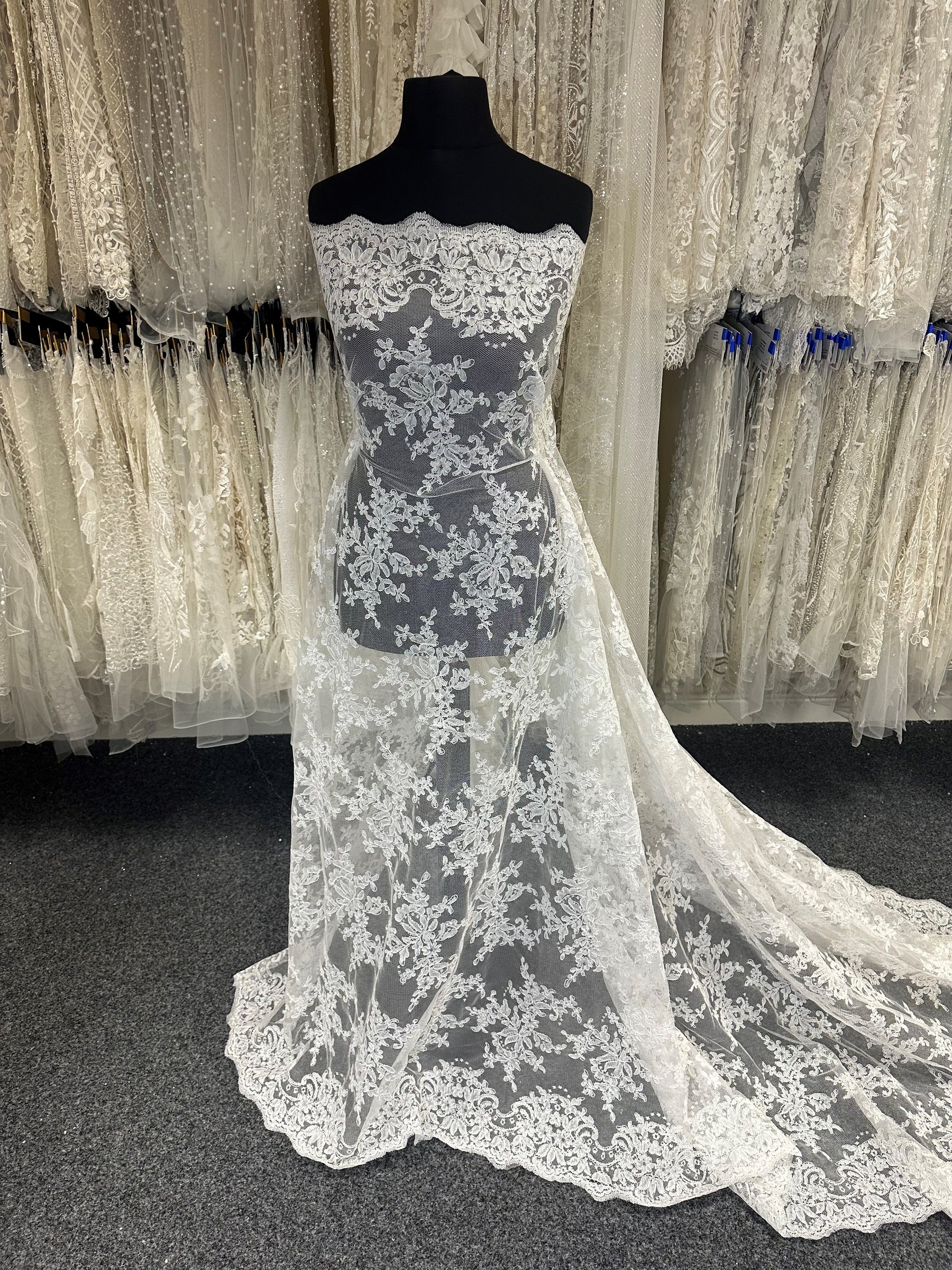 Ivory Corded Lace - Padma