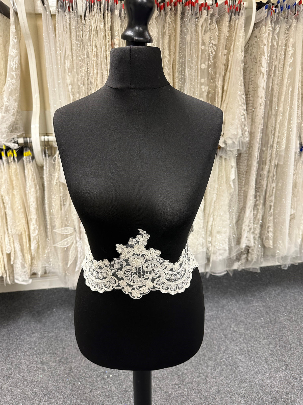 Ivory Beaded Lace Trim - Trinity