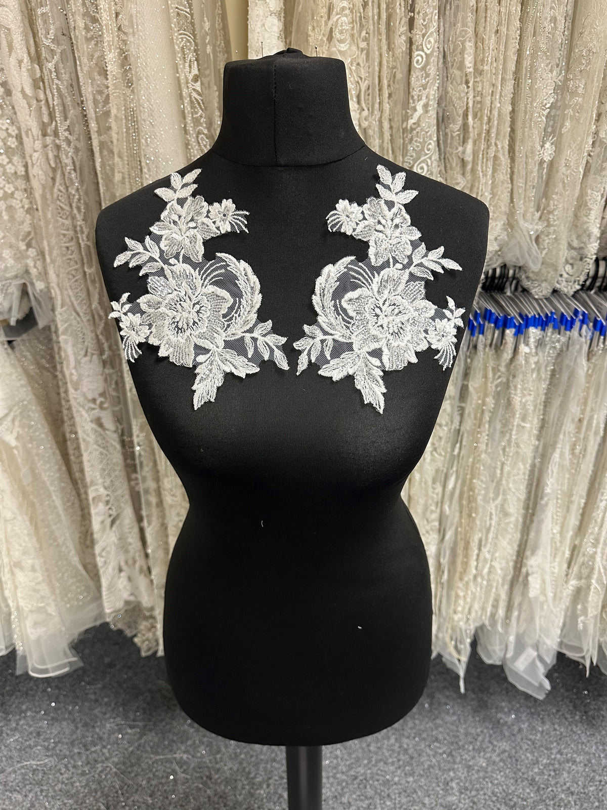 Ivory Sequinned Lace Appliques - Olga