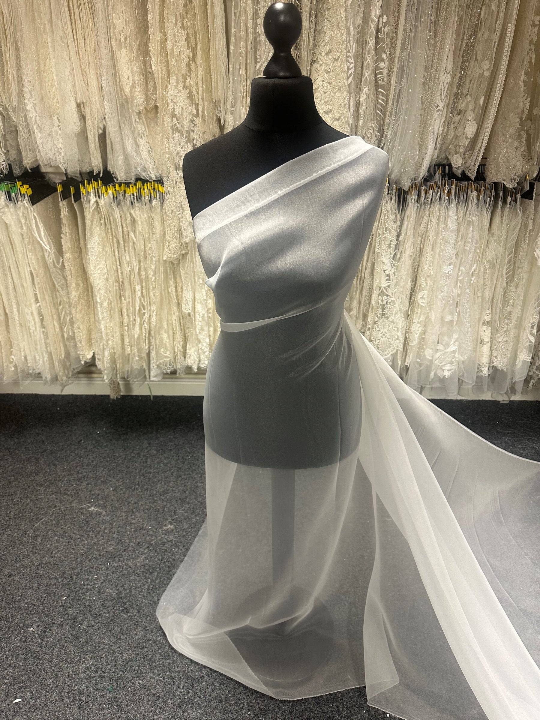 Ivory Eco Organza  - Momentum