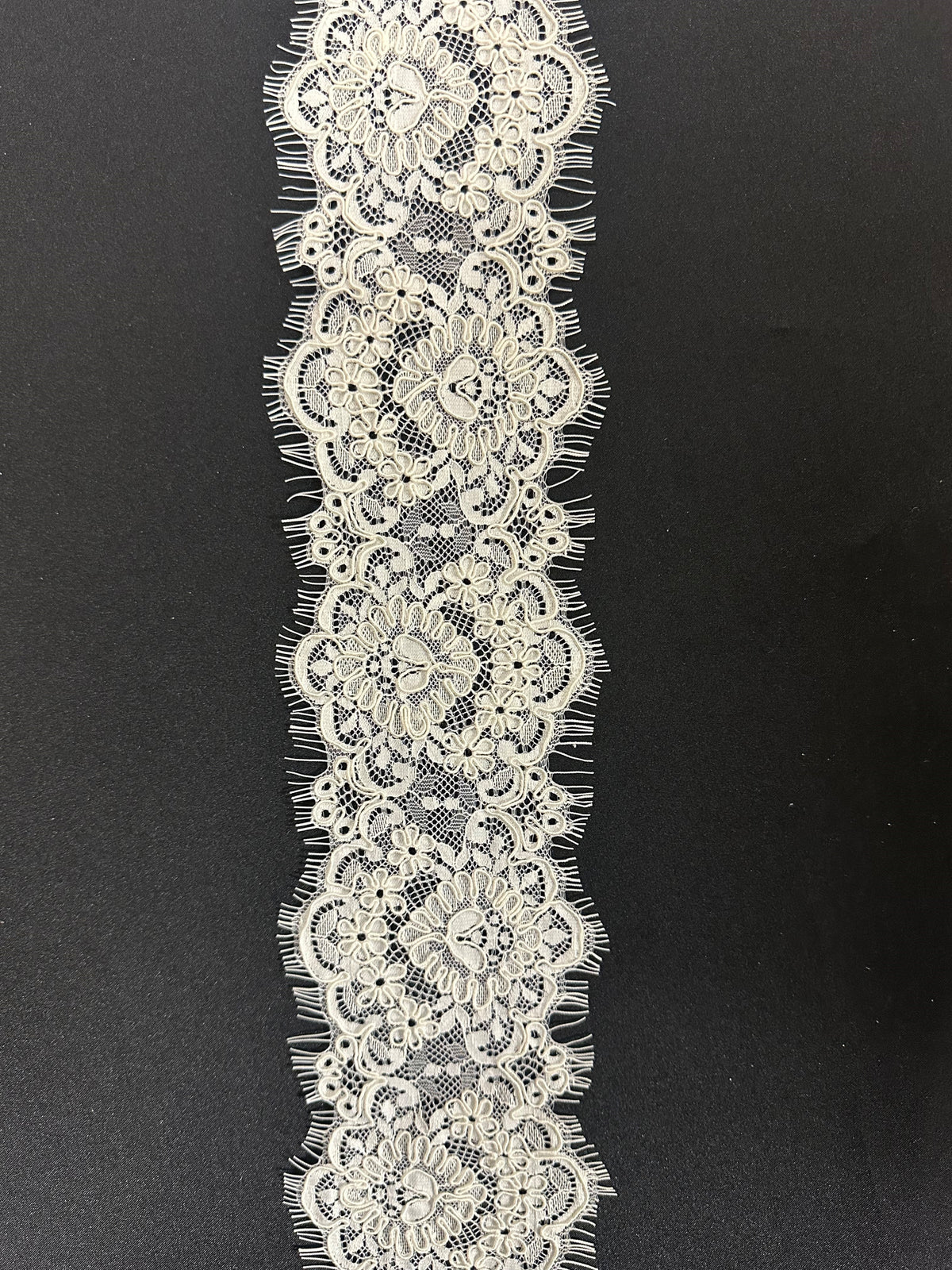 Ivory Corded Lace Trim - Tatiana