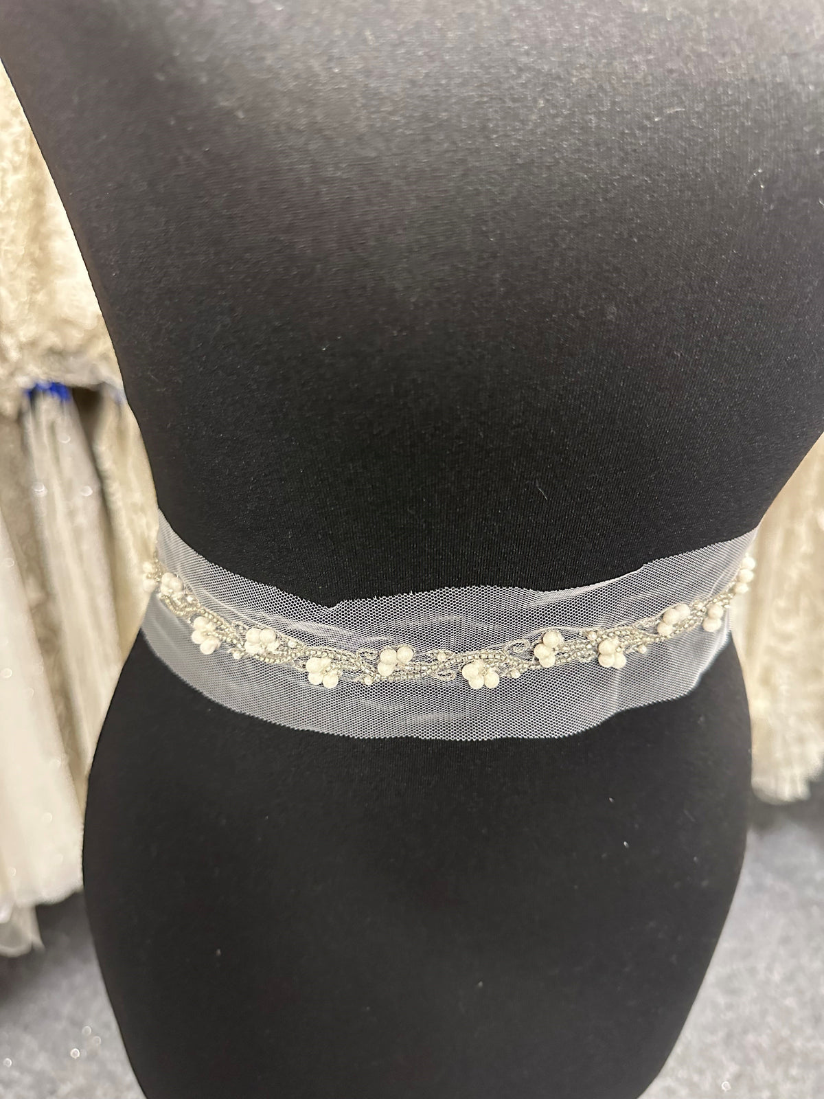 Crystal Dress Trim – Cygnus