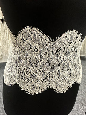 Ivory Chantilly Lace Trim - Judith