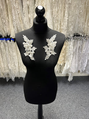 Ivory Crystal Embroidery - Delta