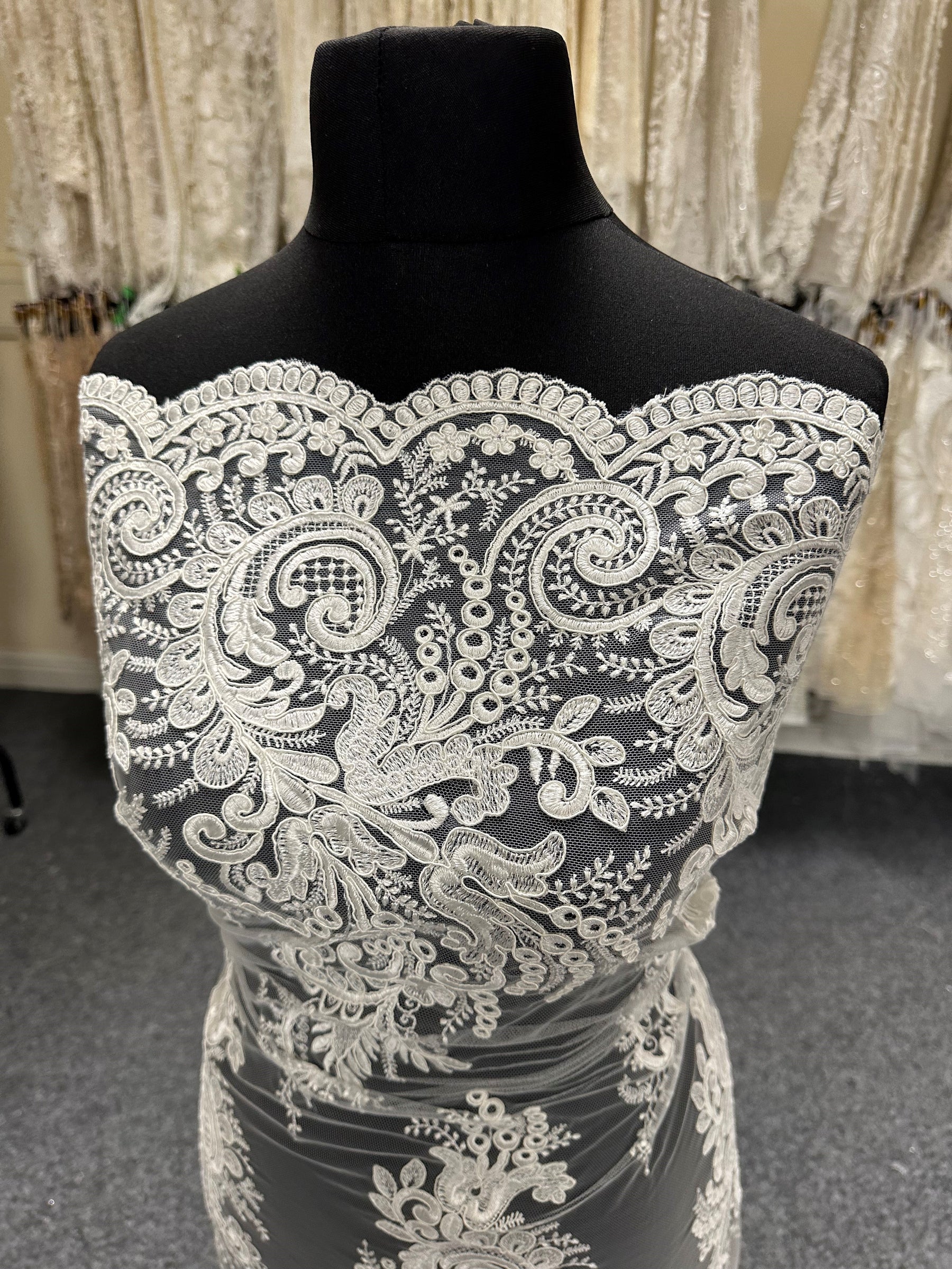 Ivory Corded Lace - Boh