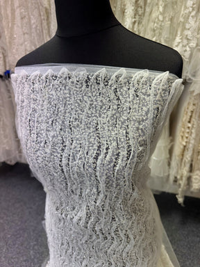 Ivory Couture Lace - Empanda