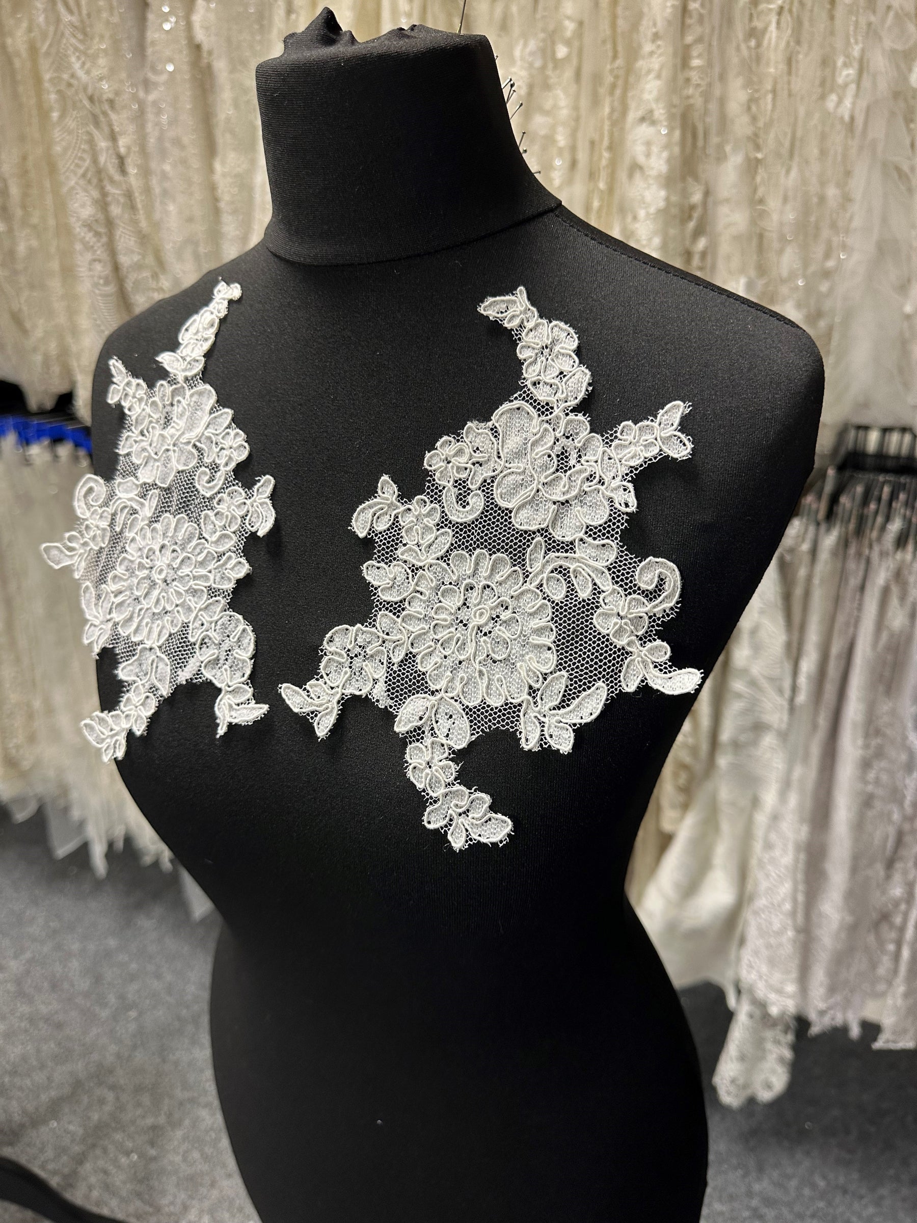 Ivory Corded Lace Appliques - Olympia