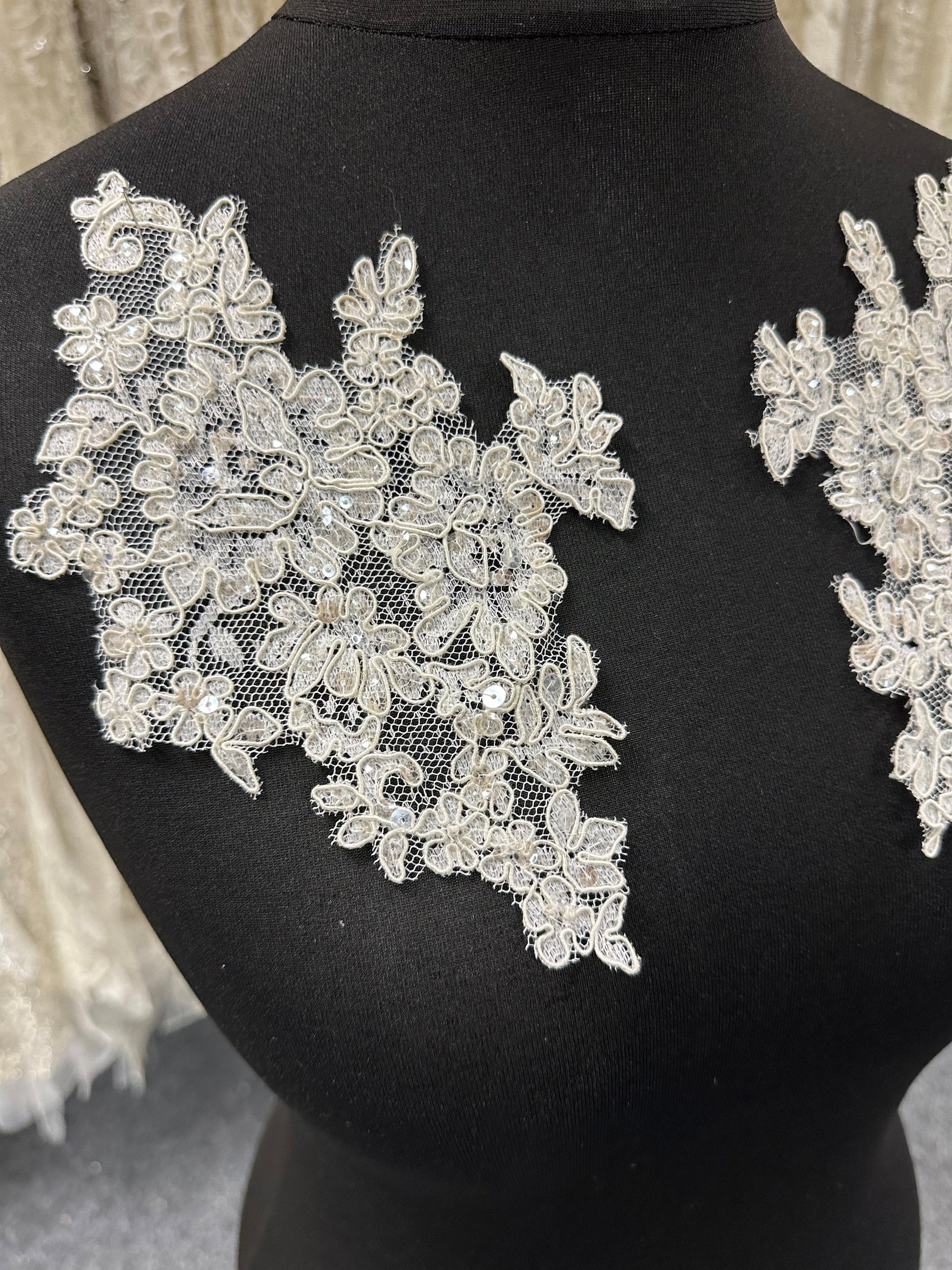 Ivory Beaded Lace Appliques - Margo