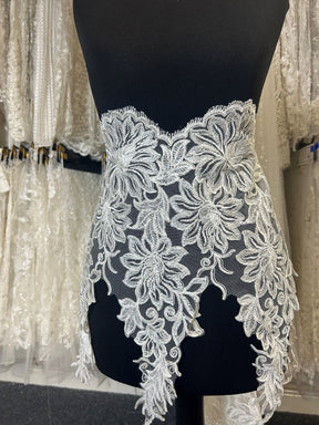 Ivory Corded Lace Trim - Connecticut