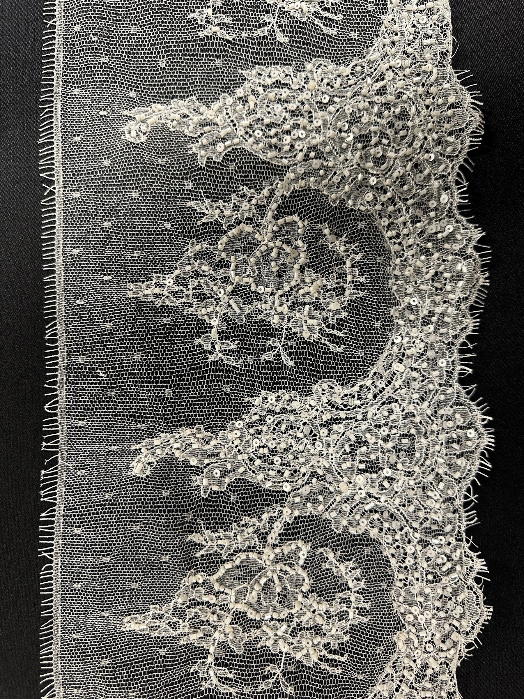 Ivory Beaded Lace Trim – Acer