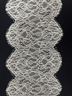 Ivory Chantilly Lace Trim - Judith