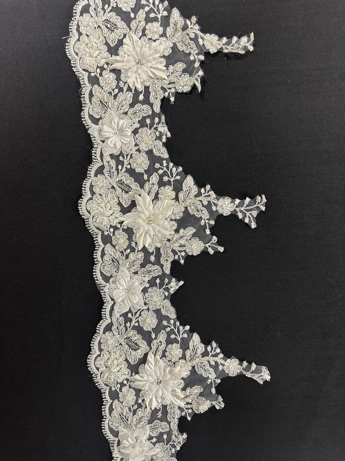 Ivory Flower Lace Trim - Naomi