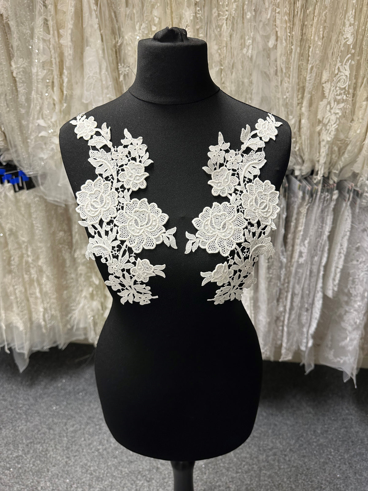 Ivory Guipure Lace Appliques - Gypsy