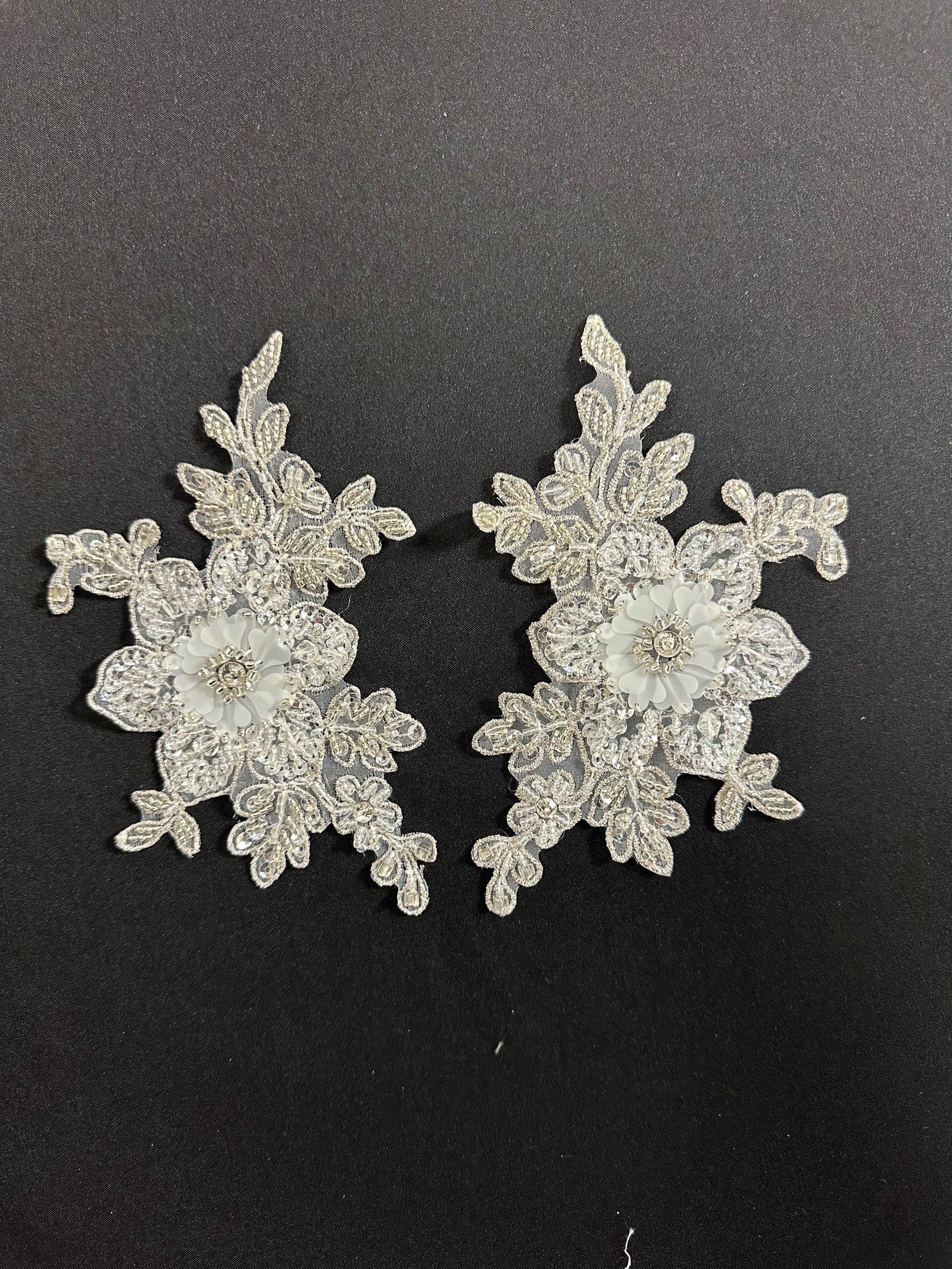 Ivory Sequinned Lace Appliques - Tucana