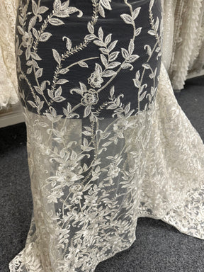 Ivory Embroidered Lace - Violina