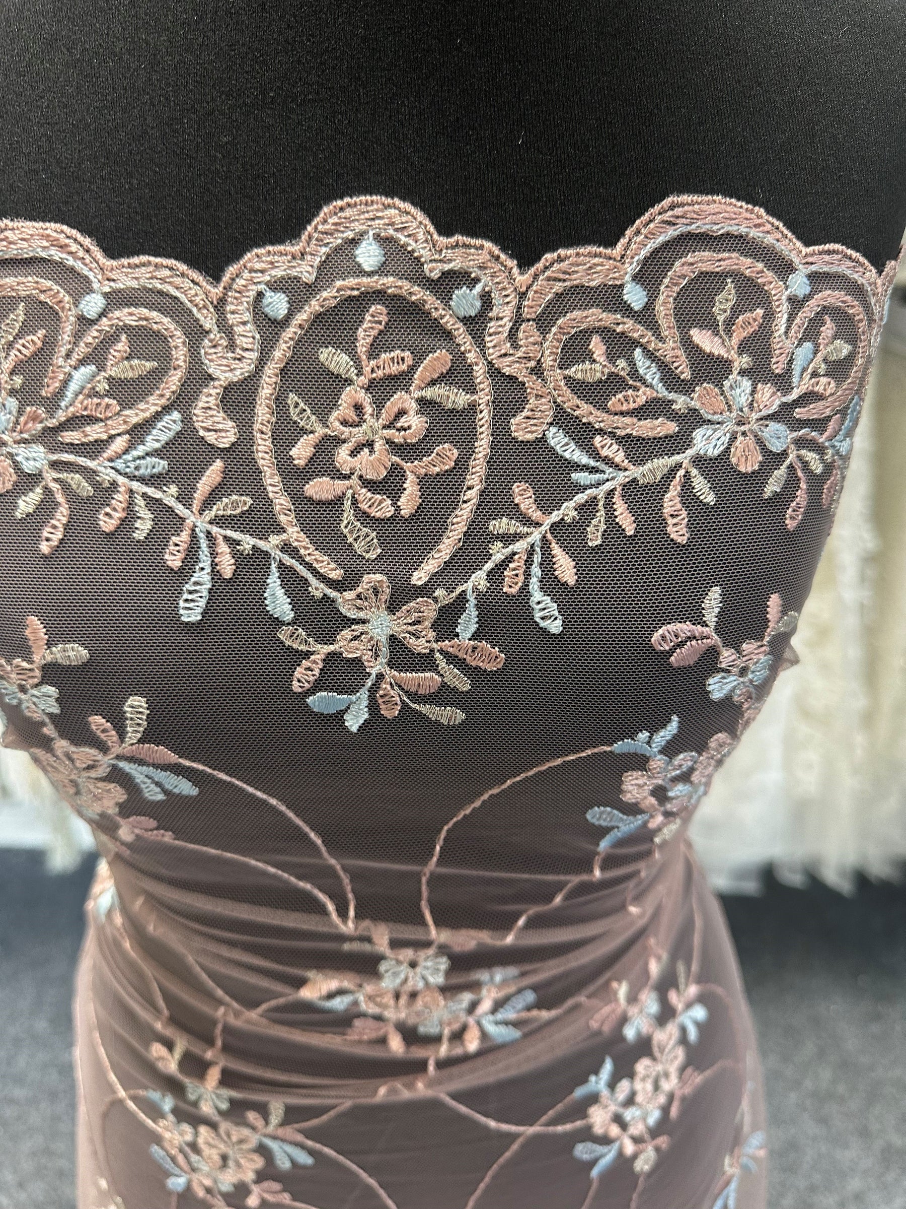 Antique Rose Lace - Legacy