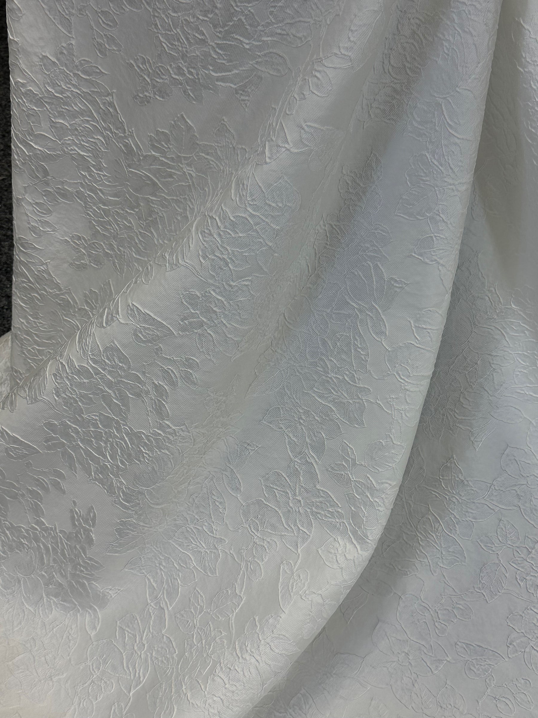 Ivory Cloqué Brocade - Vonya