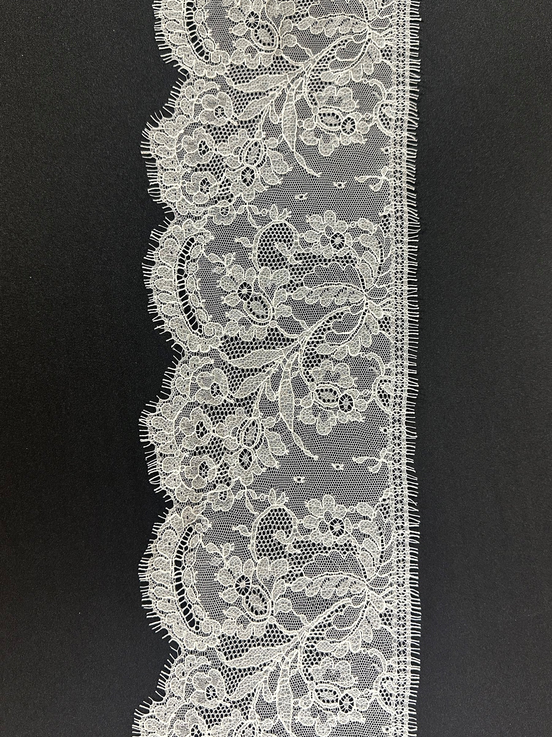 Ivory Chantilly Lace Trim - Cypress