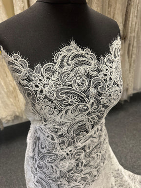 Ivory Corded Raschel Lace - Ellery