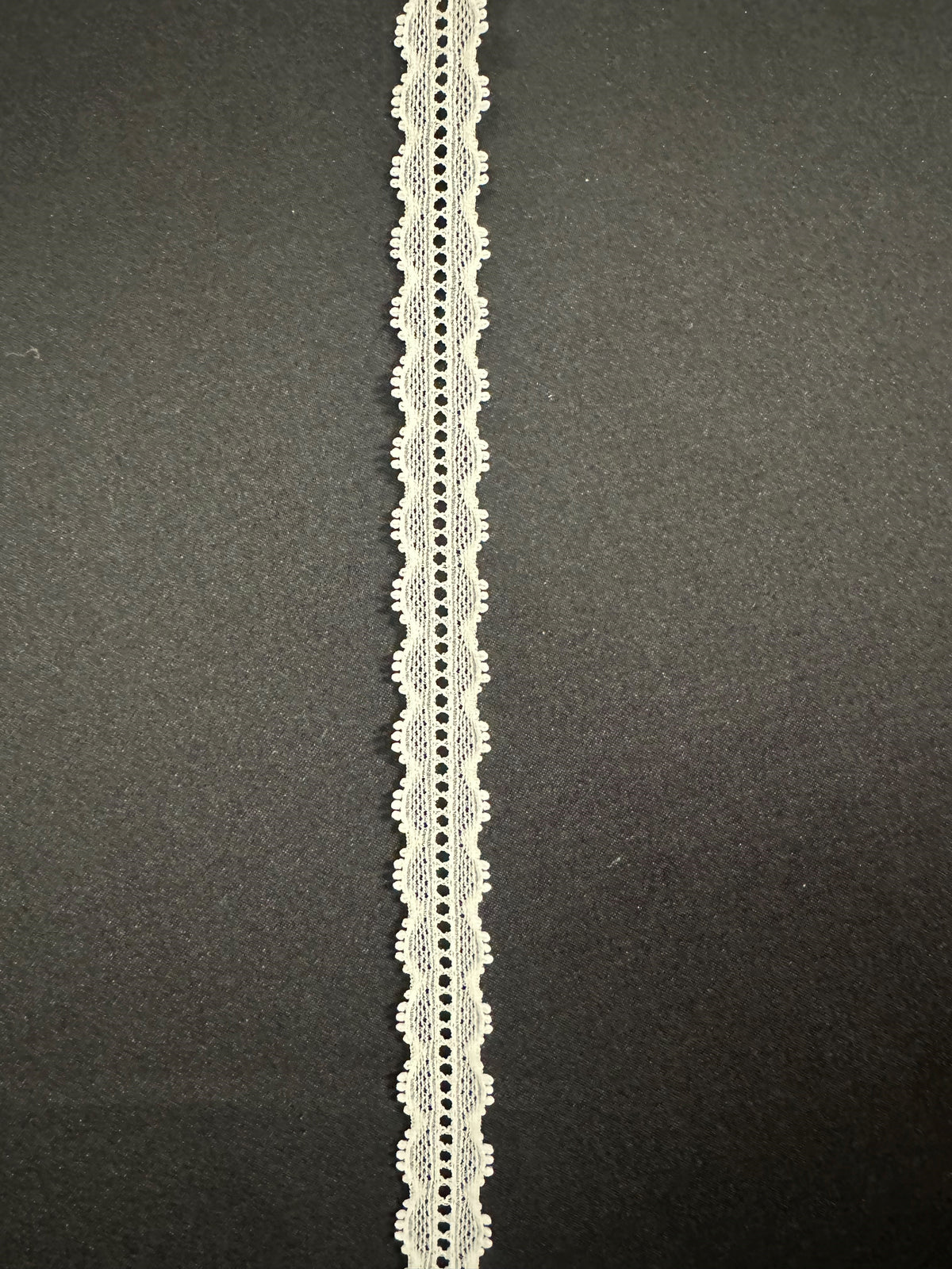 Ivory Lace Trim - Chestnut