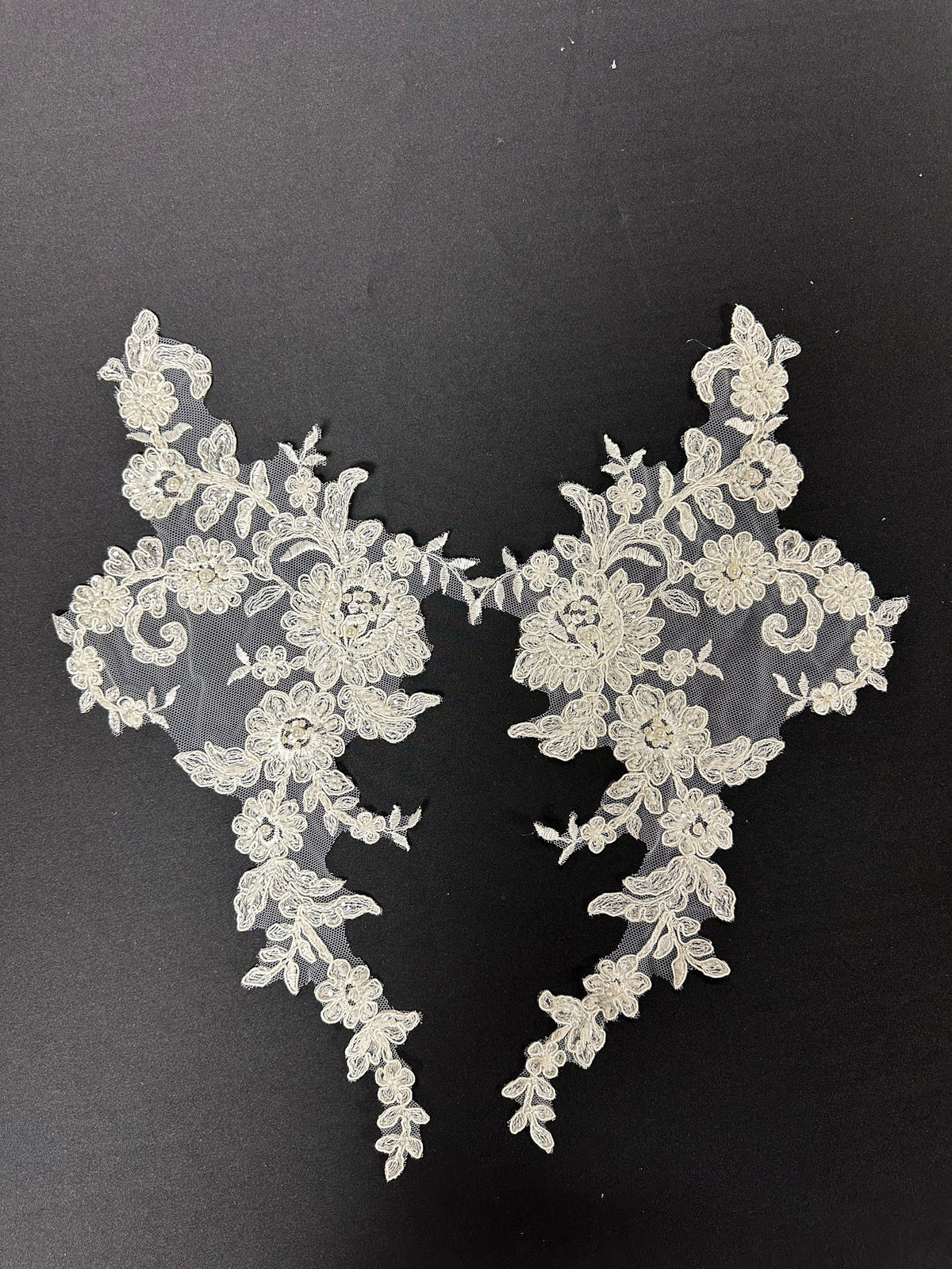 Ivory Corded Lace Appliques - Wisteria